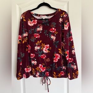 🪷LOFT Velvet Floral Round Neck Top